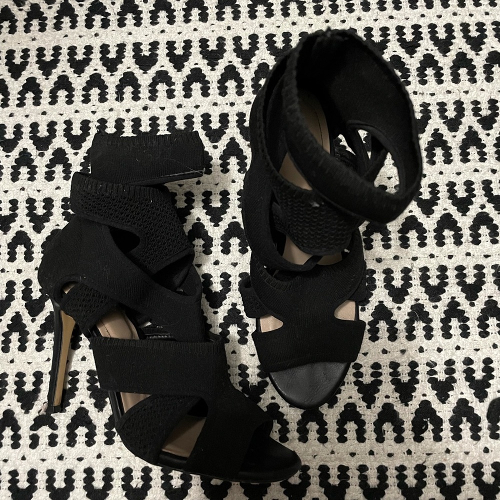 Aldo black heel sandals